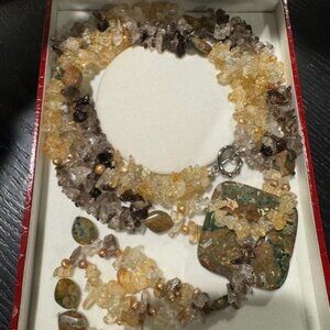 ✨ Earthy Elegance with a One-of-a-Kind Spirit ✨